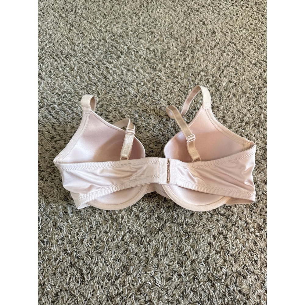 Ellen Tracy Women's Nude Underwire Molded Cups Bra Size 38C - Picture 4 of 9